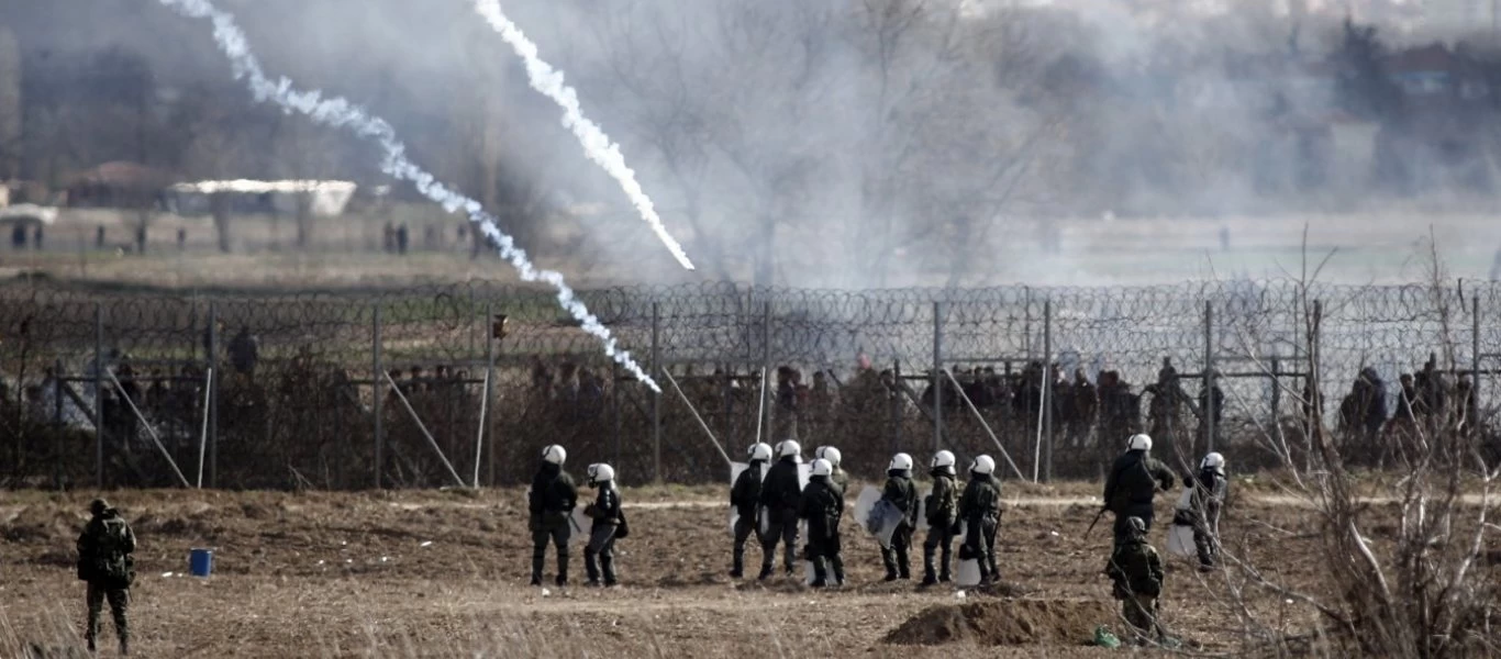 Με καπνογόνα και υδροφόρες ετοιμάζεται η Αστυνομία για τυχόν προσπάθειες εισόδου παράνομων μεταναστών στον Έβρο